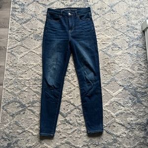 EUC American Eagle Curvy Hi-Rise Jegging Size 6